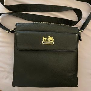 Coach purse cross body